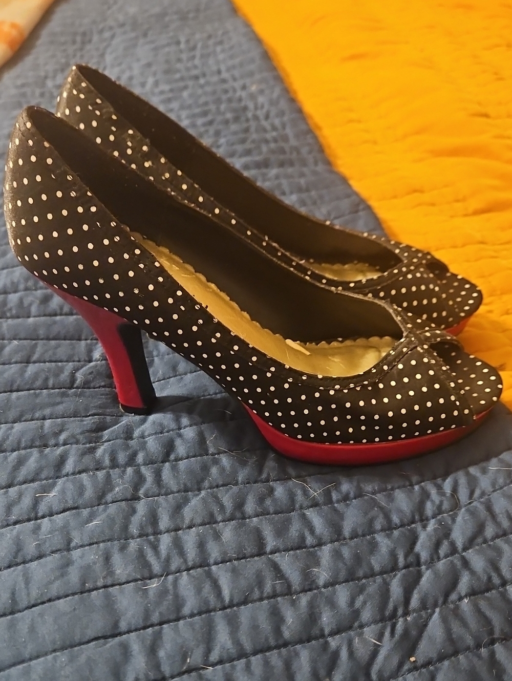 Madden Girl Black Polka Dot High Heels with Red Accents,Women's Dress Pumps Sz 8